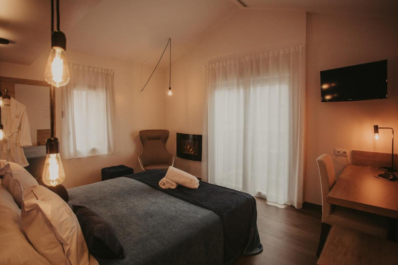 La Trobada Hotel Boutique Рипол Екстериор снимка