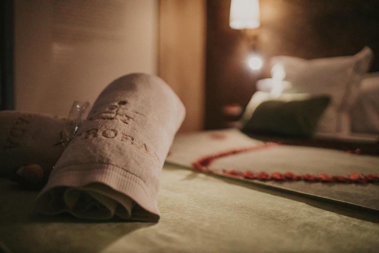 La Trobada Hotel Boutique Рипол Екстериор снимка